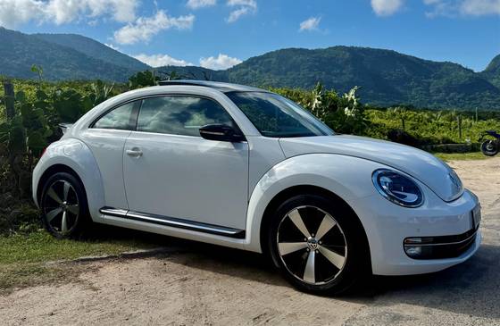 VOLKSWAGEN FUSCA 2.0 TSI 16V GASOLINA 2P AUTOMÁTICO VOLKSWAGEN FUSCA 2.0 TSI 16V GASOLINA 2P AUTOMÁTICO